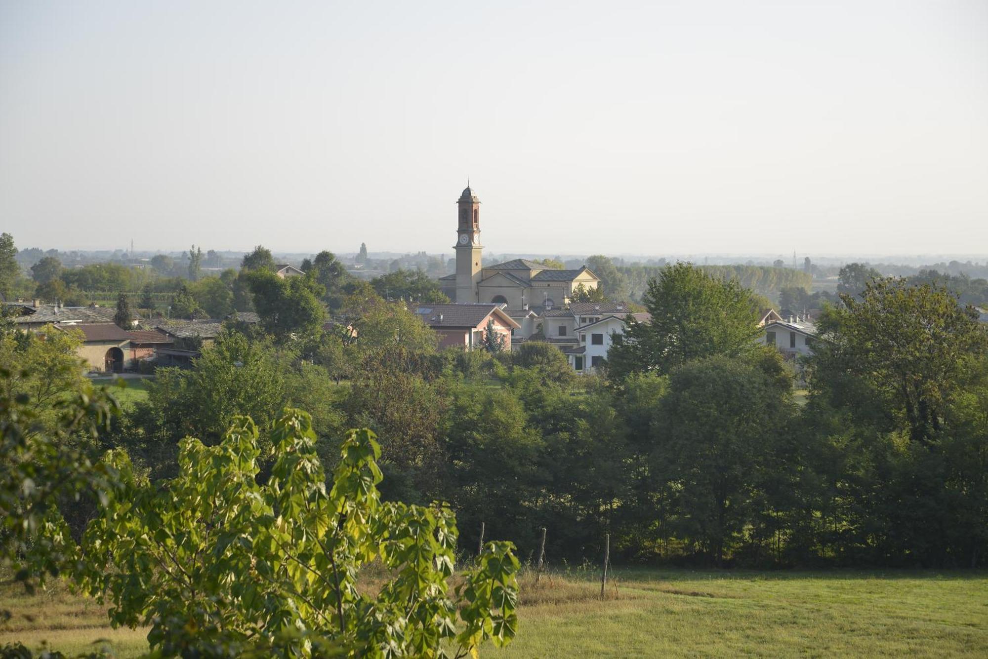 Agriturismo Ai Pruesot Bagnolo Piemonte Exterior foto