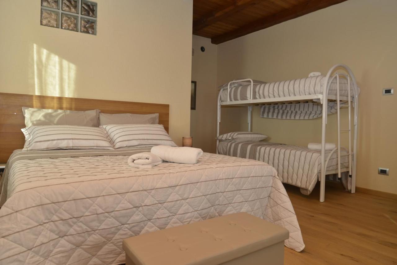 Agriturismo Ai Pruesot Bagnolo Piemonte Exterior foto