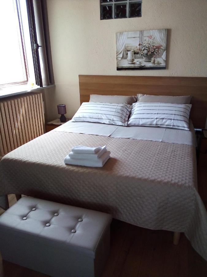 Agriturismo Ai Pruesot Bagnolo Piemonte Exterior foto